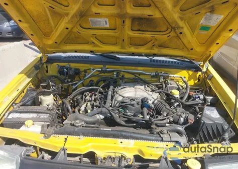 2001 Nissan Xterra Xe-V6 из США, поврежденный, VIN 5N1ED28T21C557251